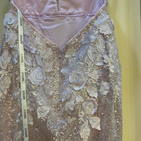 Jovani size 0 dress. It retails for $440 online. Lilac. Stunning! - Picture 5 of 11